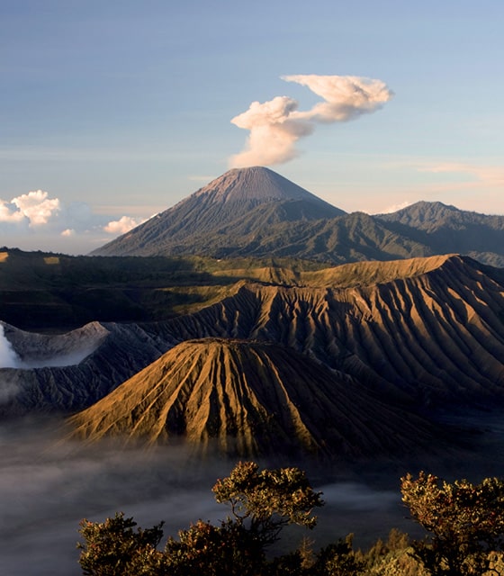 PONANT : ﻿Îles, villes et volcans d’Indonésie