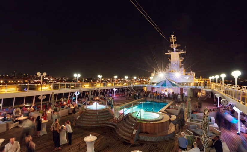 Crystal Cruises, Croisières de Luxe