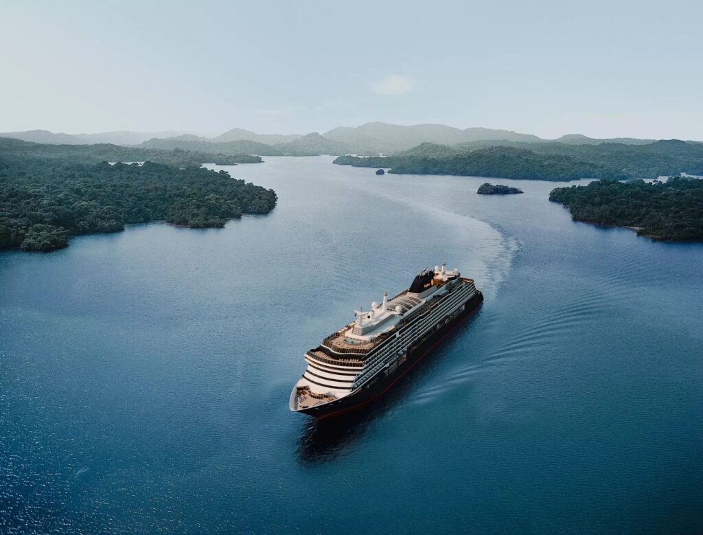 Des itinéraires inédits en croisière Explora Journeys