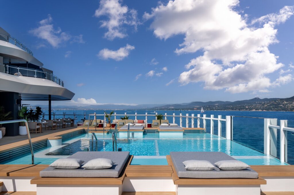 The Ritz-Carlton Yacht Collection - Beach House