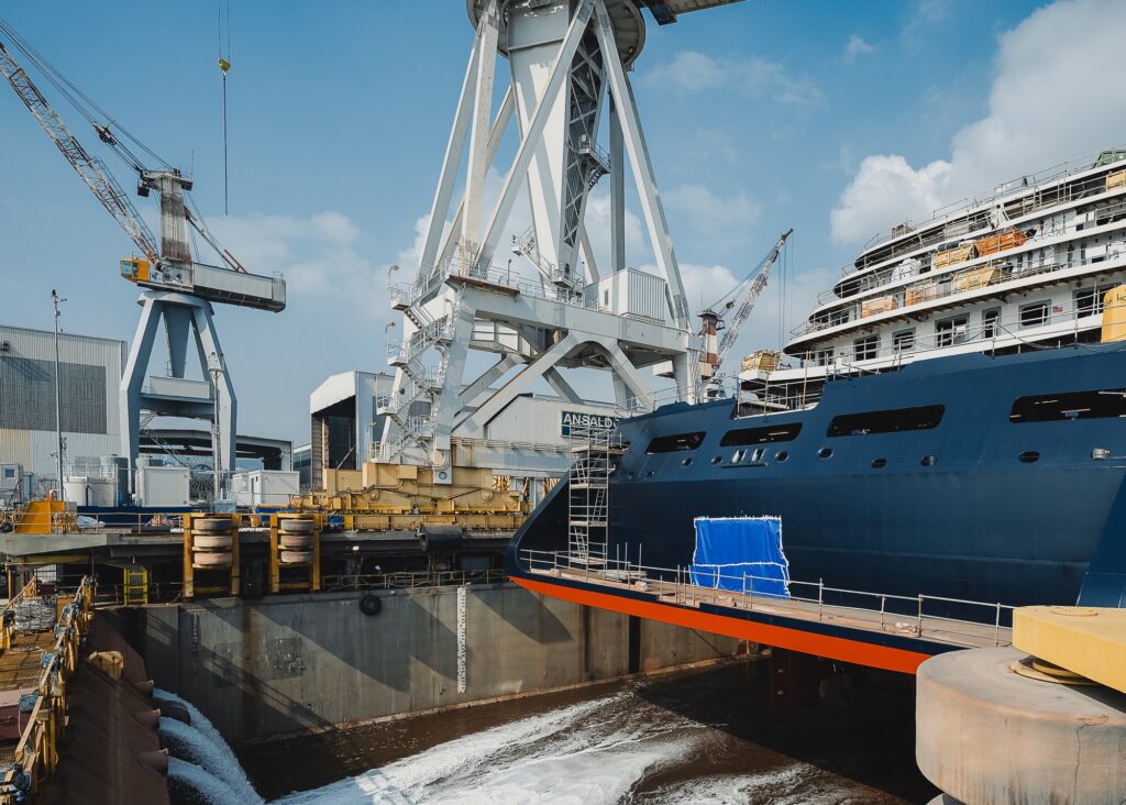 Mis à l’eau d'EXPLORA IV