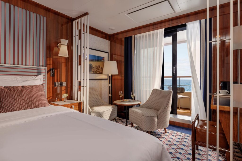 Esprit yachting à bord des petits navires d'Atlas Ocean Voyages