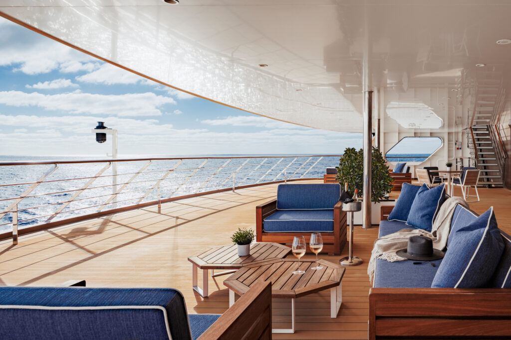 Zephyr Lounge - croisière Atlas Ocean Voyages