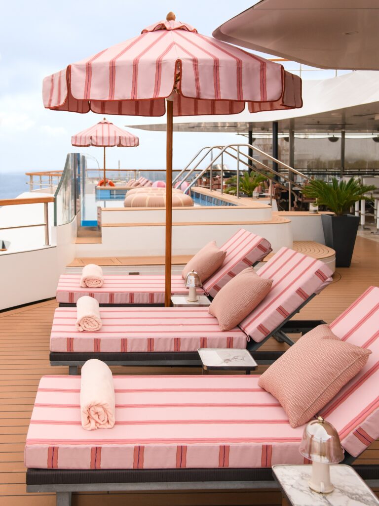 Pont 8 Mistral, The Ritz-Carlton Yacht Collection