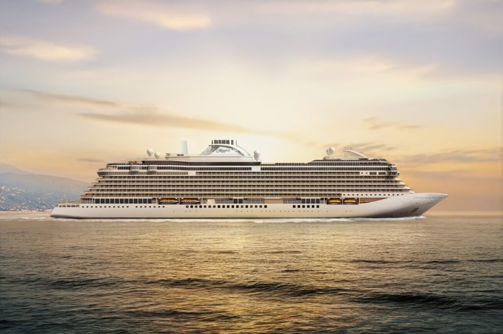 Regent Seven Seas Prestige - extérieur du navire de luxe