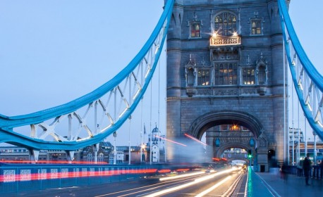 Croisière de luxe Silversea Cruises de Londres (tower bridge) à Reykjavik en mai 2024