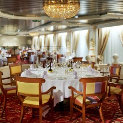 Crystal Serenity, Prego