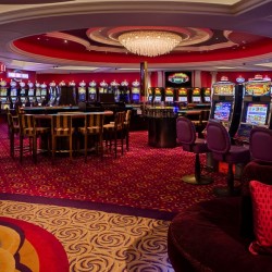 Crystal Serenity, Casino