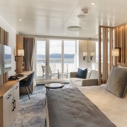 Balcony Suite (ULT-BST) Quark Expeditions, Ultramarine