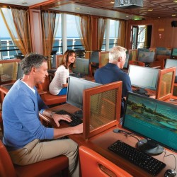 Salle Internet - Riviera, Oceania Cruises