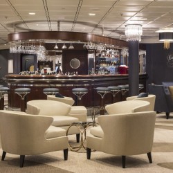 Crystal Symphony, Cove Bar