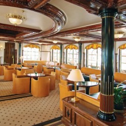 Sea Cloud II, Lounge