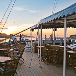 Sea Cloud II, Pont Lido