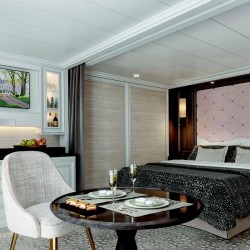 Concierge & Superior Suite (38m² à 43m²) - Seven Seas Splendor